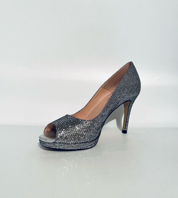 Marian Silver Riviera Plata Platform Shoe - Image 2